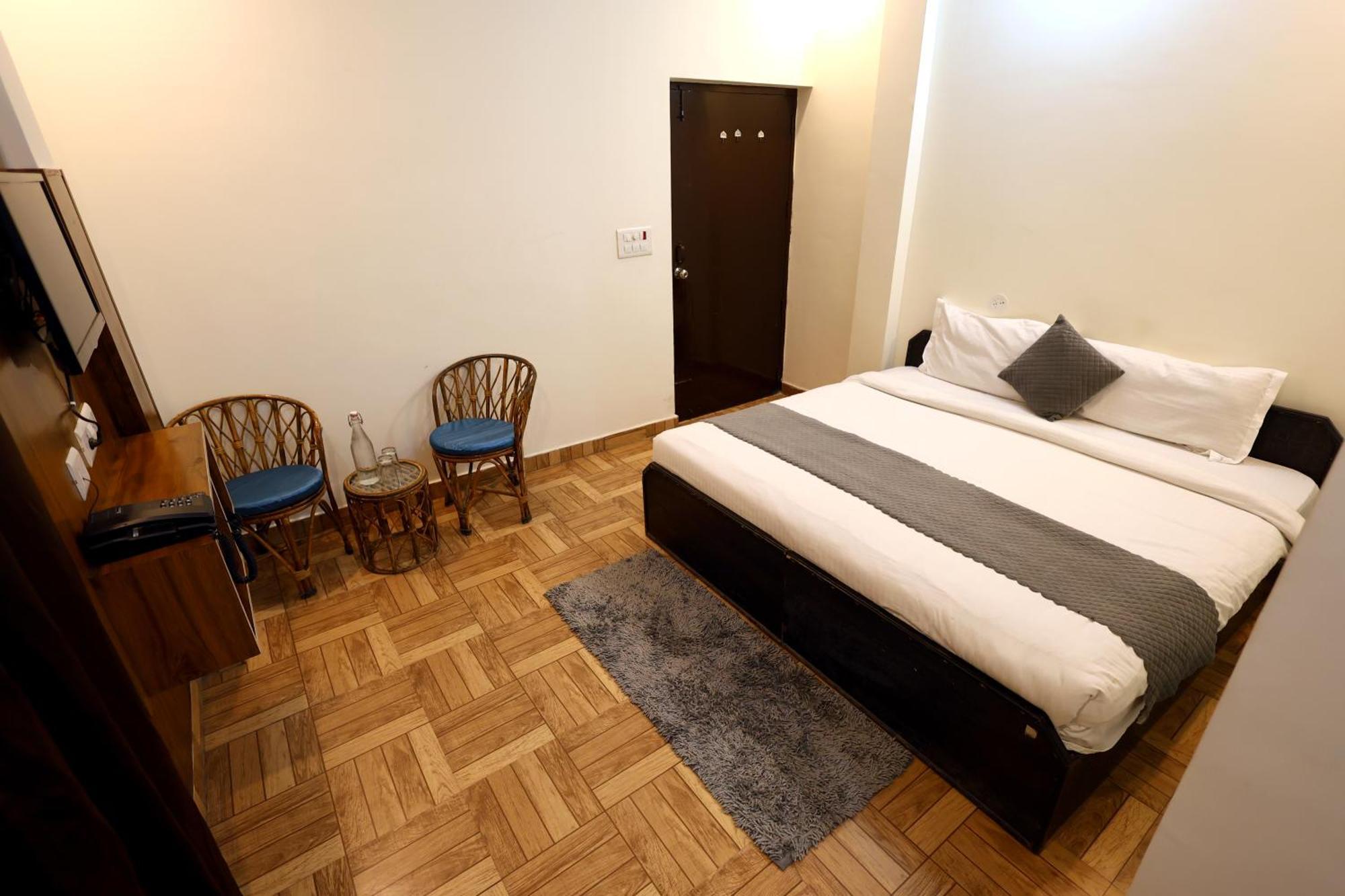 Bhagirathi By Restay Hotels Rishikesh Bagian luar foto
