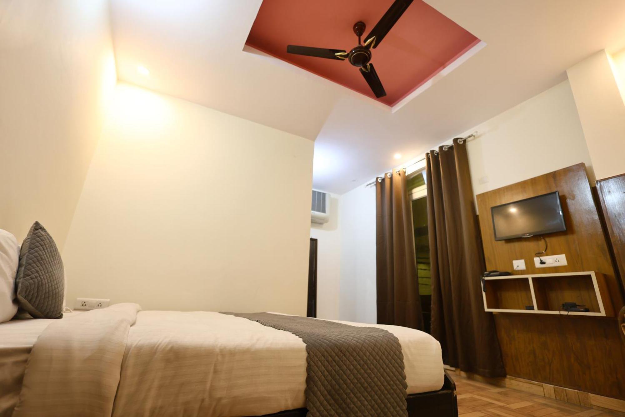 Bhagirathi By Restay Hotels Rishikesh Bagian luar foto